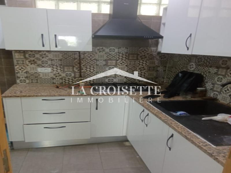 Triplex S+3 avec terrasse à Sidi Bou Saïd